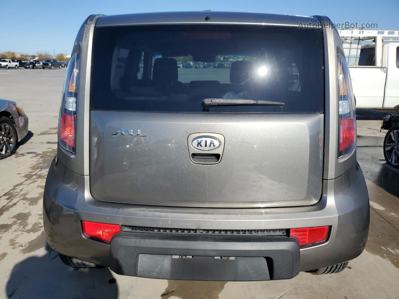 2010 Kia Soul + Gray vin: KNDJT2A29A7125482