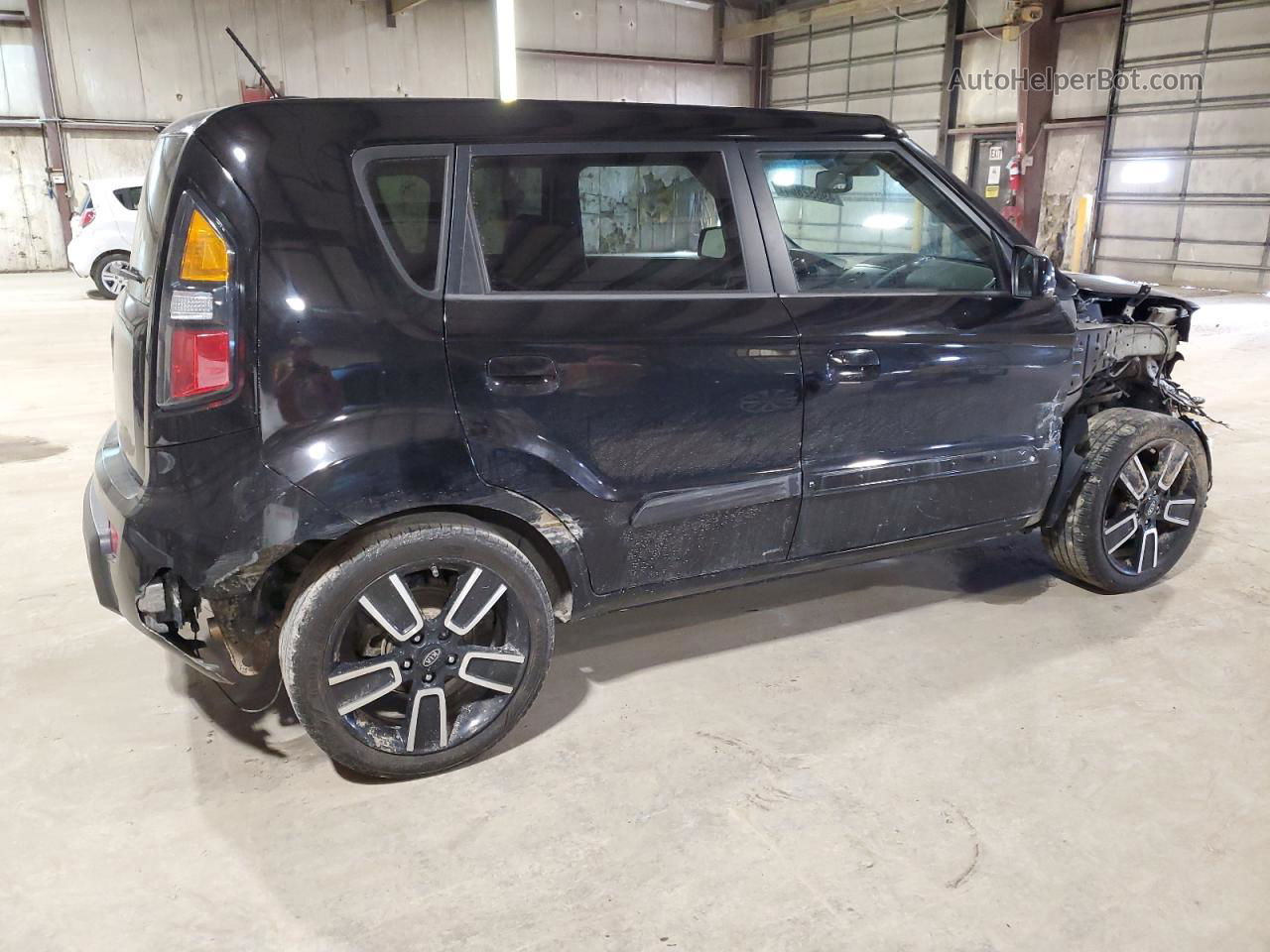 2010 Kia Soul + Black vin: KNDJT2A29A7140631