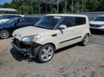 2010 Kia Soul + Cream vin: KNDJT2A29A7160071