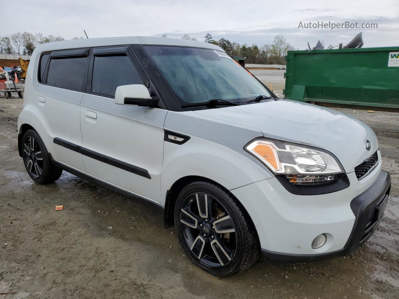 2010 Kia Soul + Белый vin: KNDJT2A29A7169630