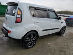 2010 Kia Soul + White vin: KNDJT2A29A7169630