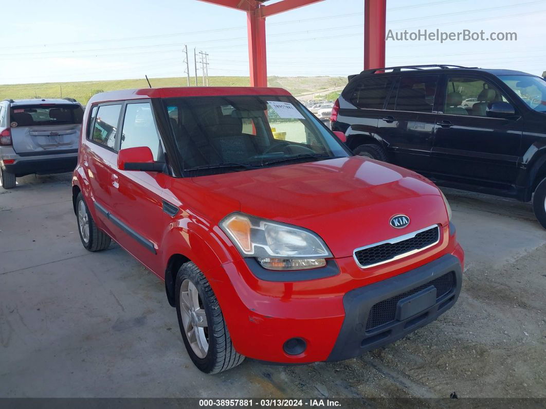 2010 Kia Soul + Red vin: KNDJT2A29A7178537