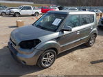 2010 Kia Soul + Gray vin: KNDJT2A2XA7033331