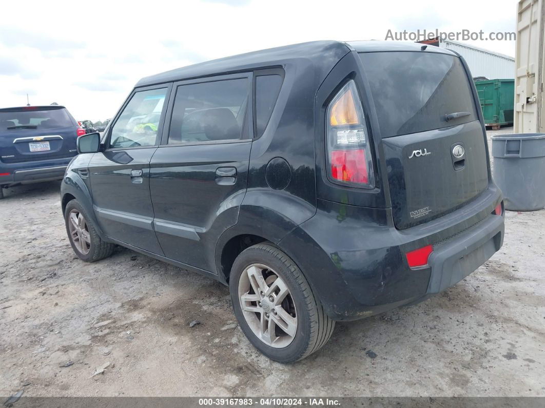 2010 Kia Soul + Black vin: KNDJT2A2XA7108268