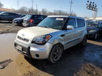 2010 Kia Soul + Серебряный vin: KNDJT2A2XA7111199