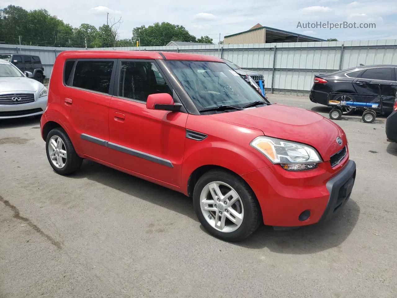 2010 Kia Soul + Red vin: KNDJT2A2XA7117021