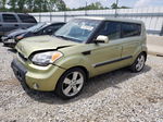 2010 Kia Soul + Green vin: KNDJT2A2XA7120596