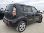 2010 Kia Soul + Black vin: KNDJT2A2XA7182807