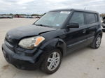 2010 Kia Soul + Black vin: KNDJT2A2XA7182807