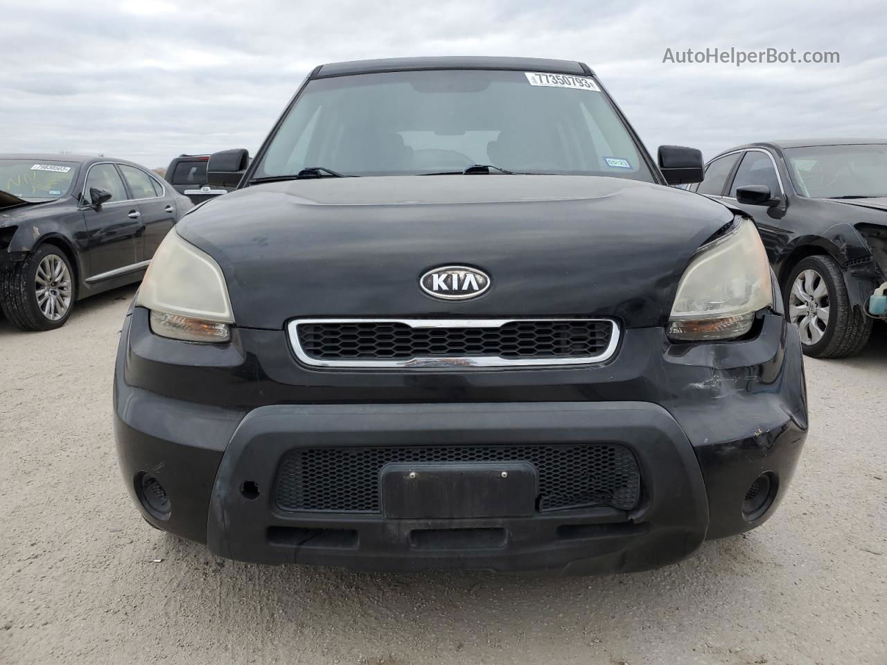 2010 Kia Soul + Black vin: KNDJT2A2XA7182807