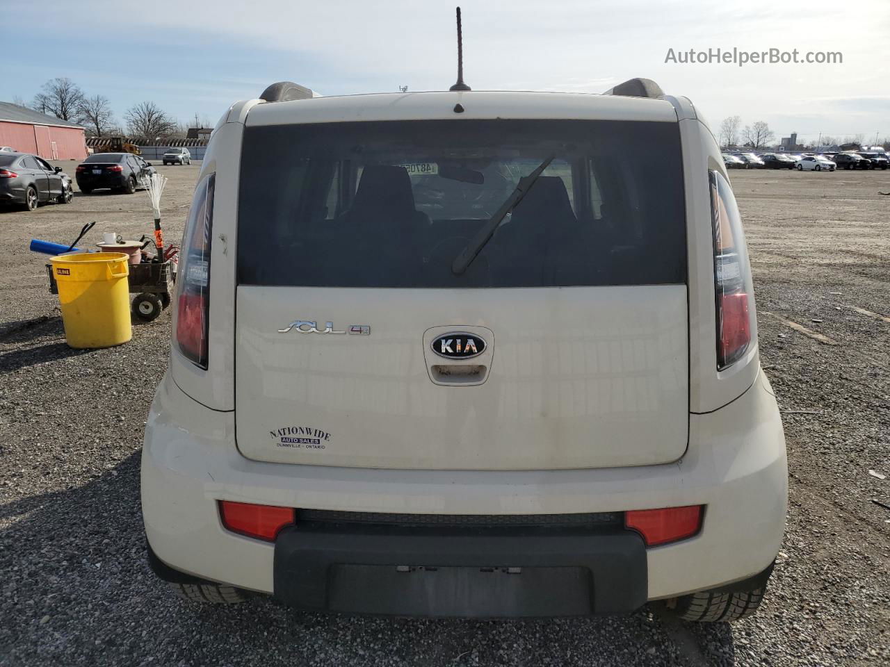 2010 Kia Soul + Кремовый vin: KNDJT2A2XA7186551