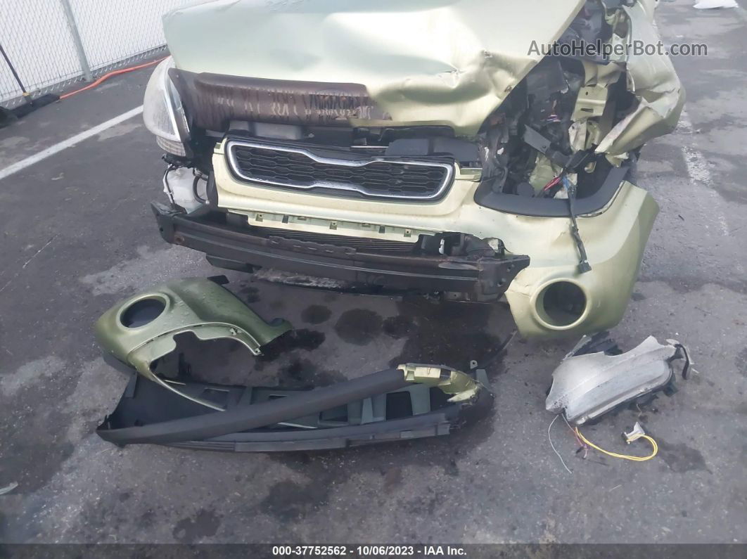2012 Kia Soul Base Green vin: KNDJT2A50C7450812