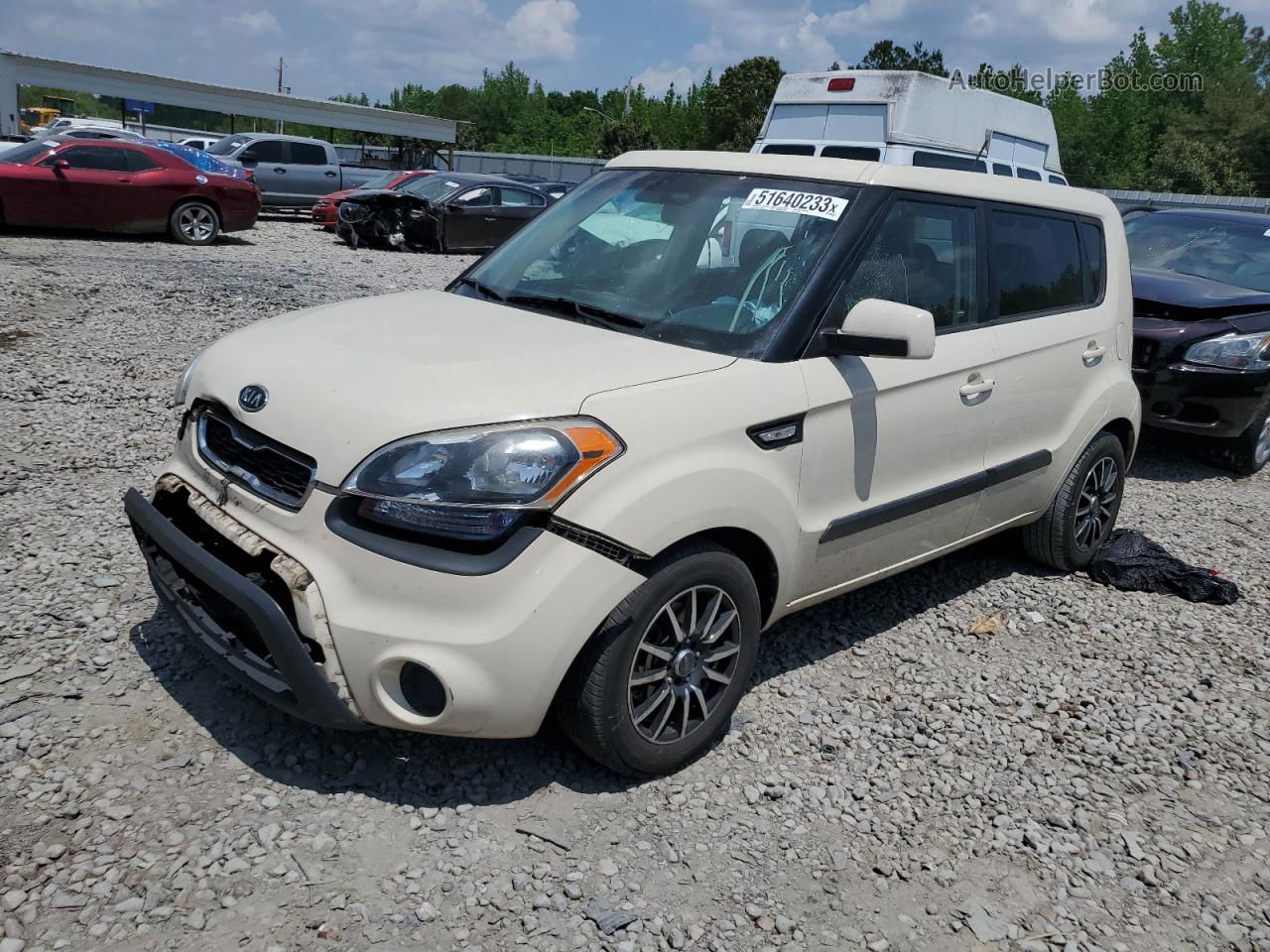 2012 Kia Soul  Кремовый vin: KNDJT2A50C7474267