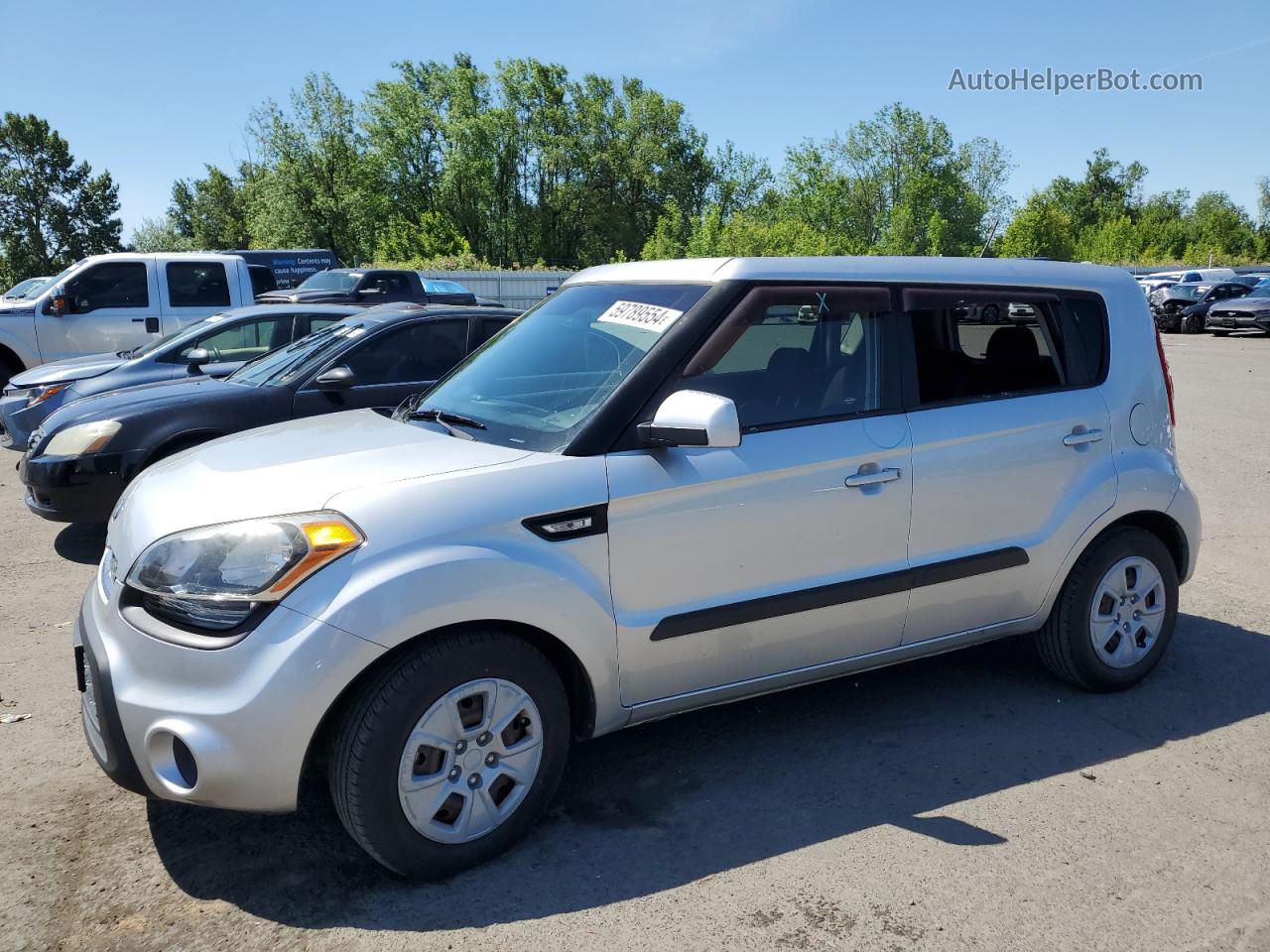 2013 Kia Soul  Silver vin: KNDJT2A50D7568179