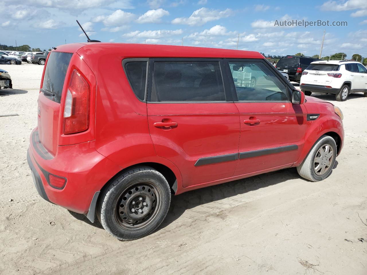 2013 Kia Soul  Красный vin: KNDJT2A50D7572264