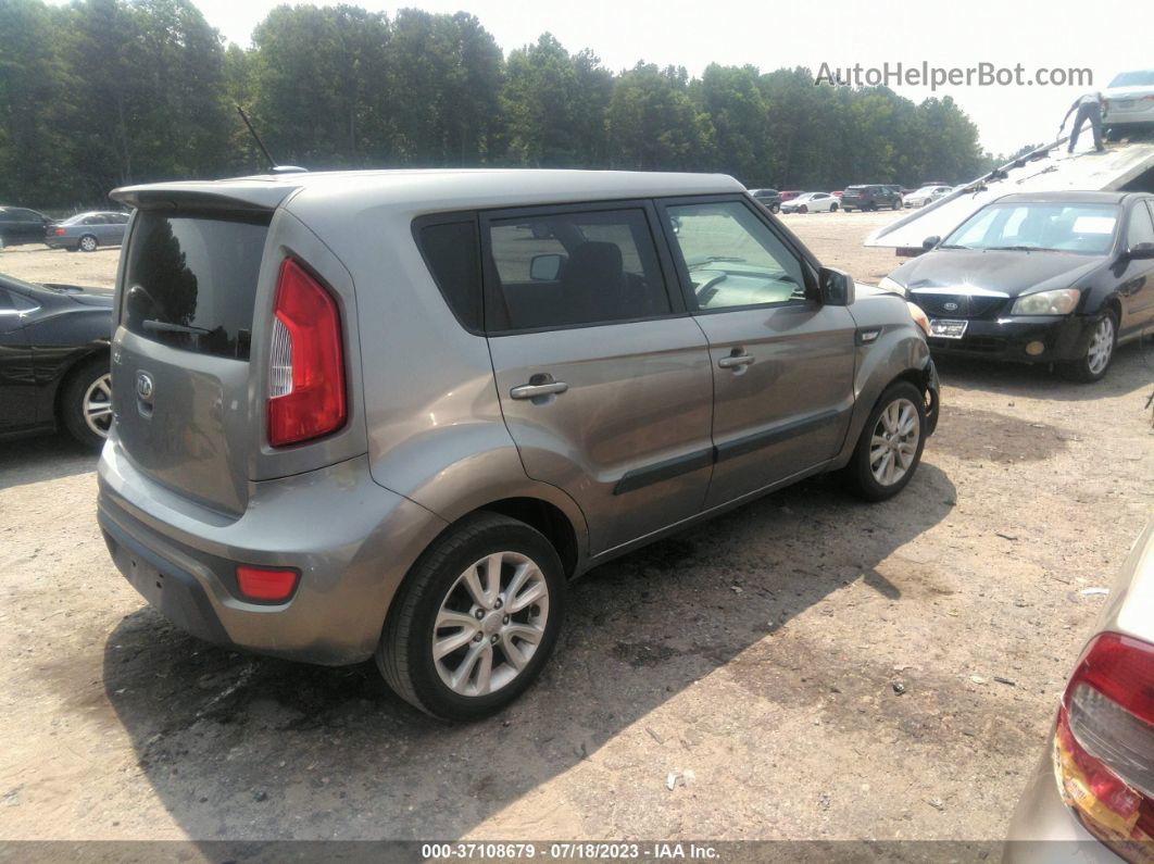 2013 Kia Soul Base Gray vin: KNDJT2A51D7613033