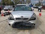 2013 Kia Soul  Silver vin: KNDJT2A51D7767547