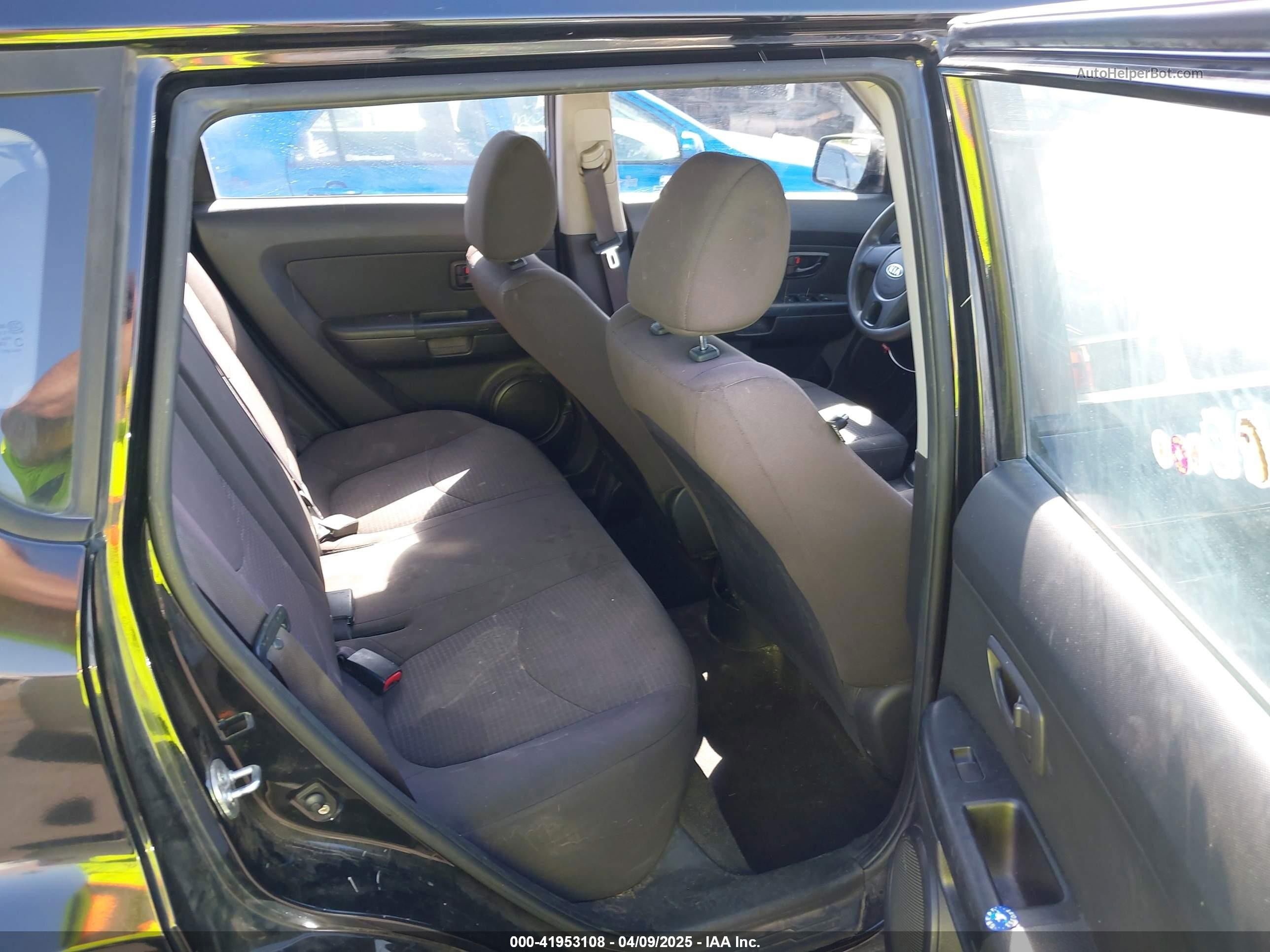 2012 Kia Soul   Black vin: KNDJT2A52C7743482