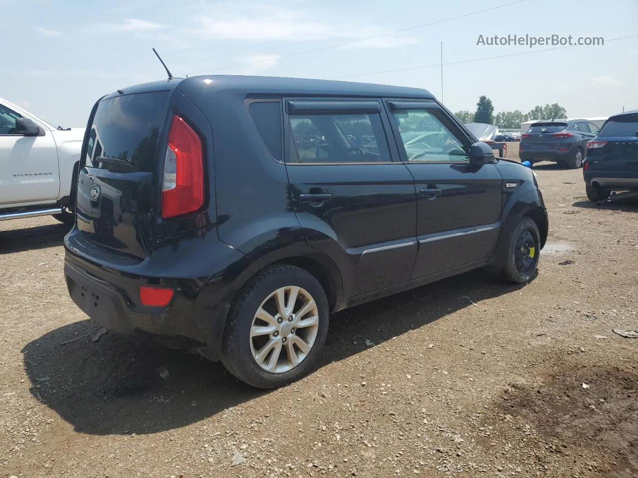 2013 Kia Soul  Черный vin: KNDJT2A52D7616166