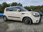 2013 Kia Soul  Cream vin: KNDJT2A52D7774166