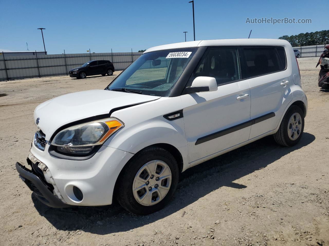 2012 Kia Soul  White vin: KNDJT2A53C7470424