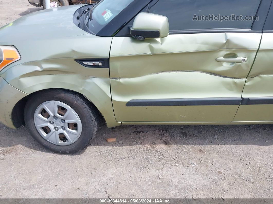 2013 Kia Soul   Зеленый vin: KNDJT2A53D7599393