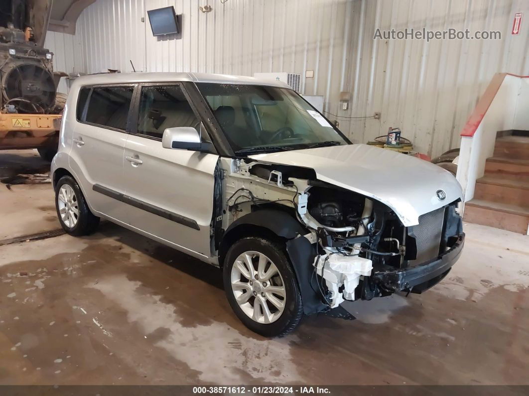 2013 Kia Soul   Silver vin: KNDJT2A53D7775729