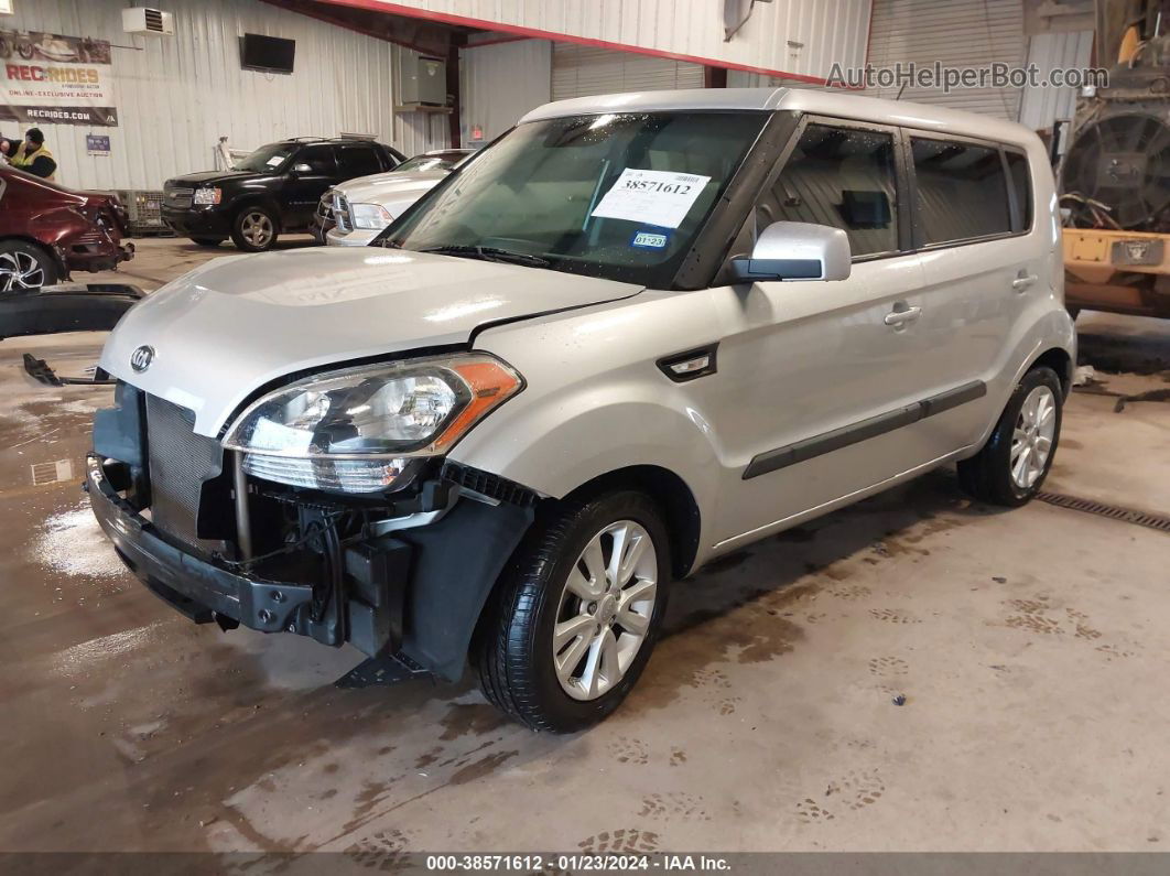 2013 Kia Soul   Silver vin: KNDJT2A53D7775729