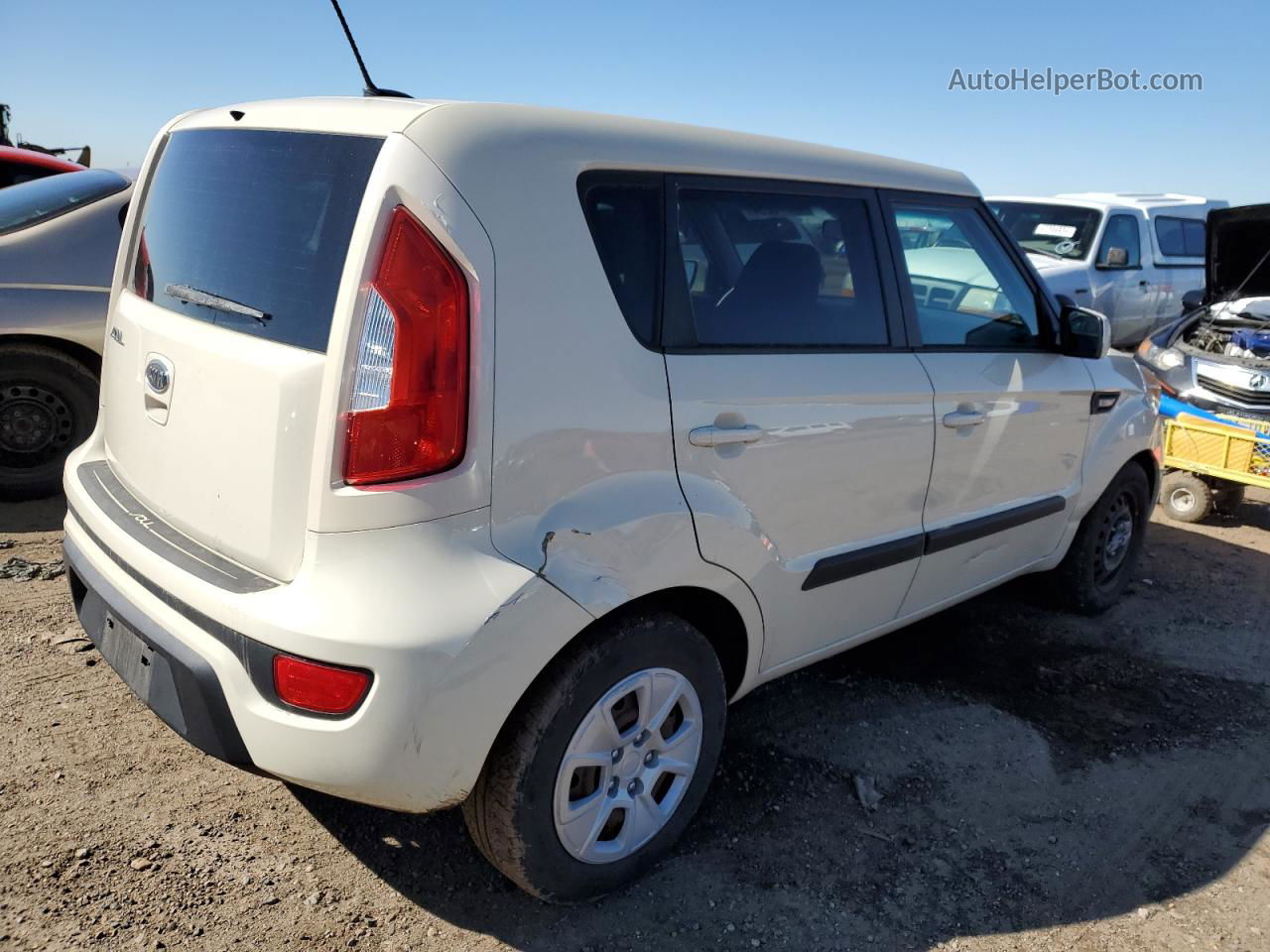 2012 Kia Soul  Tan vin: KNDJT2A54C7475843