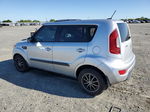 2013 Kia Soul  Серебряный vin: KNDJT2A54D7566242