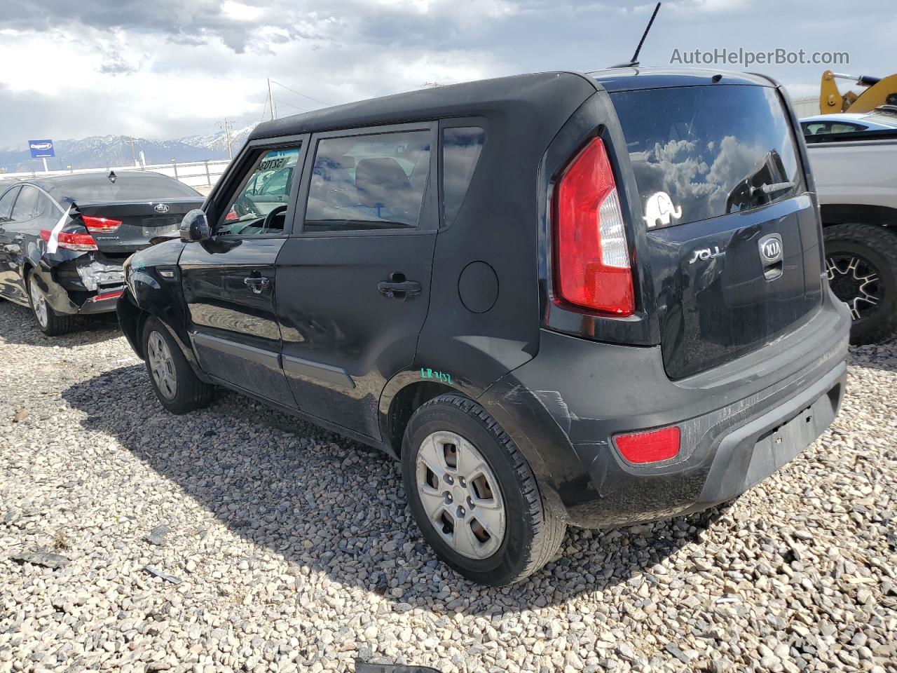 2013 Kia Soul  Черный vin: KNDJT2A54D7616993