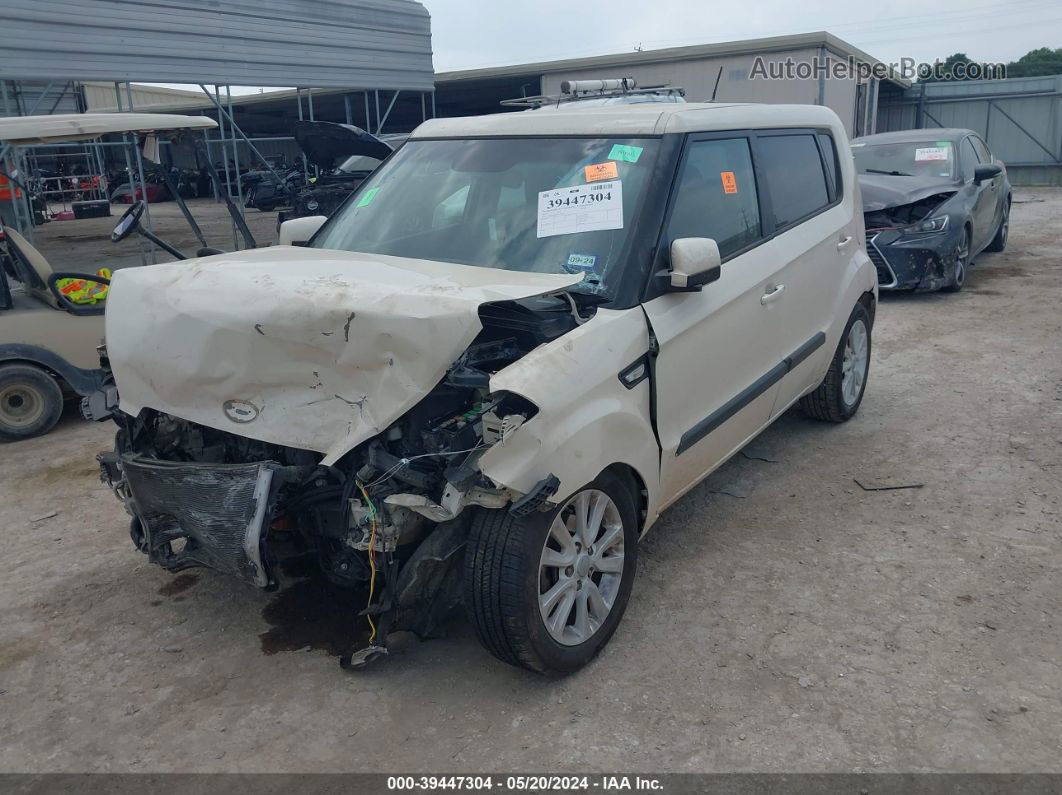 2013 Kia Soul   Cream vin: KNDJT2A54D7756932