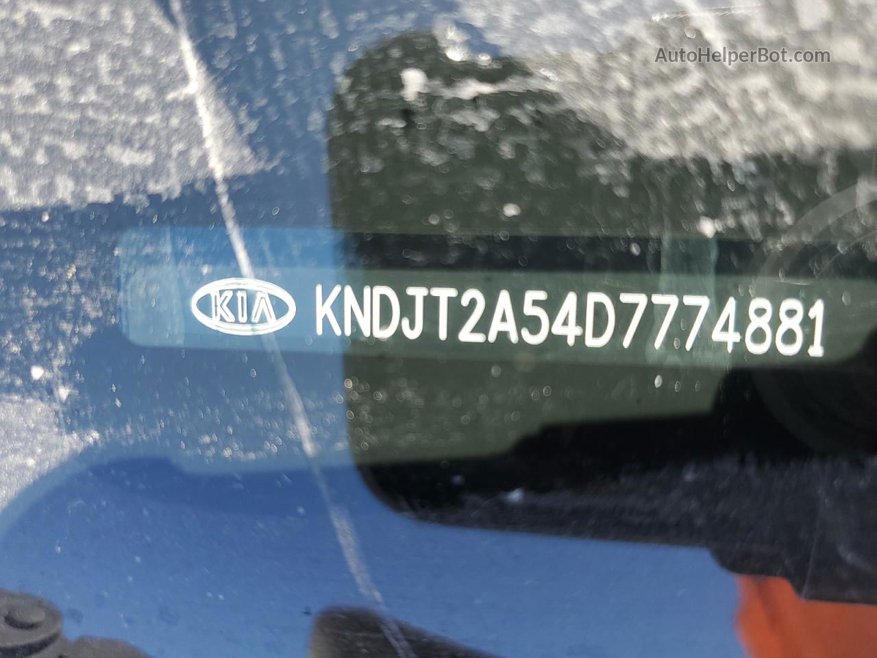 2013 Kia Soul  Белый vin: KNDJT2A54D7774881