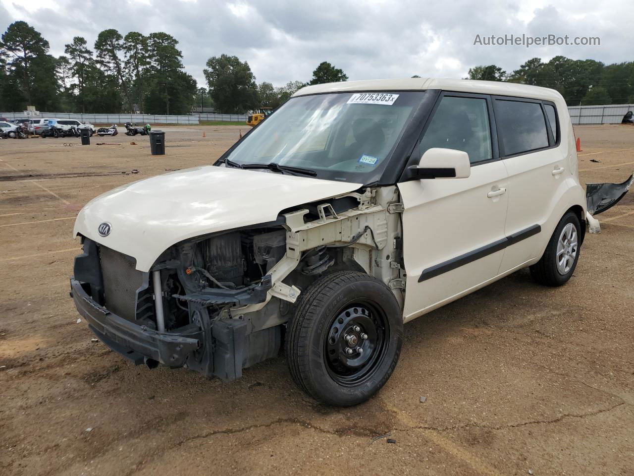 2012 Kia Soul  Cream vin: KNDJT2A55C7391501