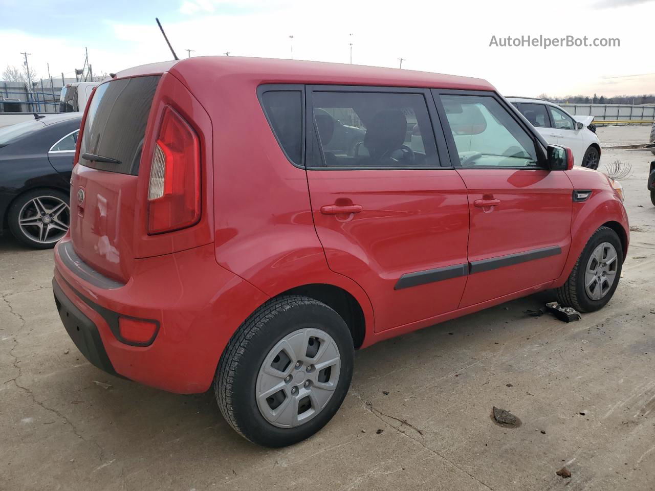 2013 Kia Soul  Red vin: KNDJT2A55D7593546