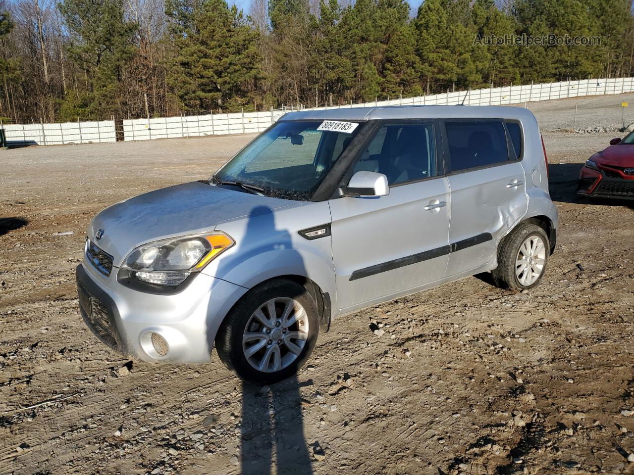 2013 Kia Soul  Silver vin: KNDJT2A55D7771553