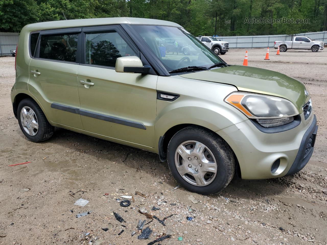 2012 Kia Soul  Green vin: KNDJT2A56C7459255