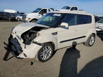 2012 Kia Soul  Кремовый vin: KNDJT2A56C7477657