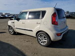 2012 Kia Soul  Кремовый vin: KNDJT2A56C7477657