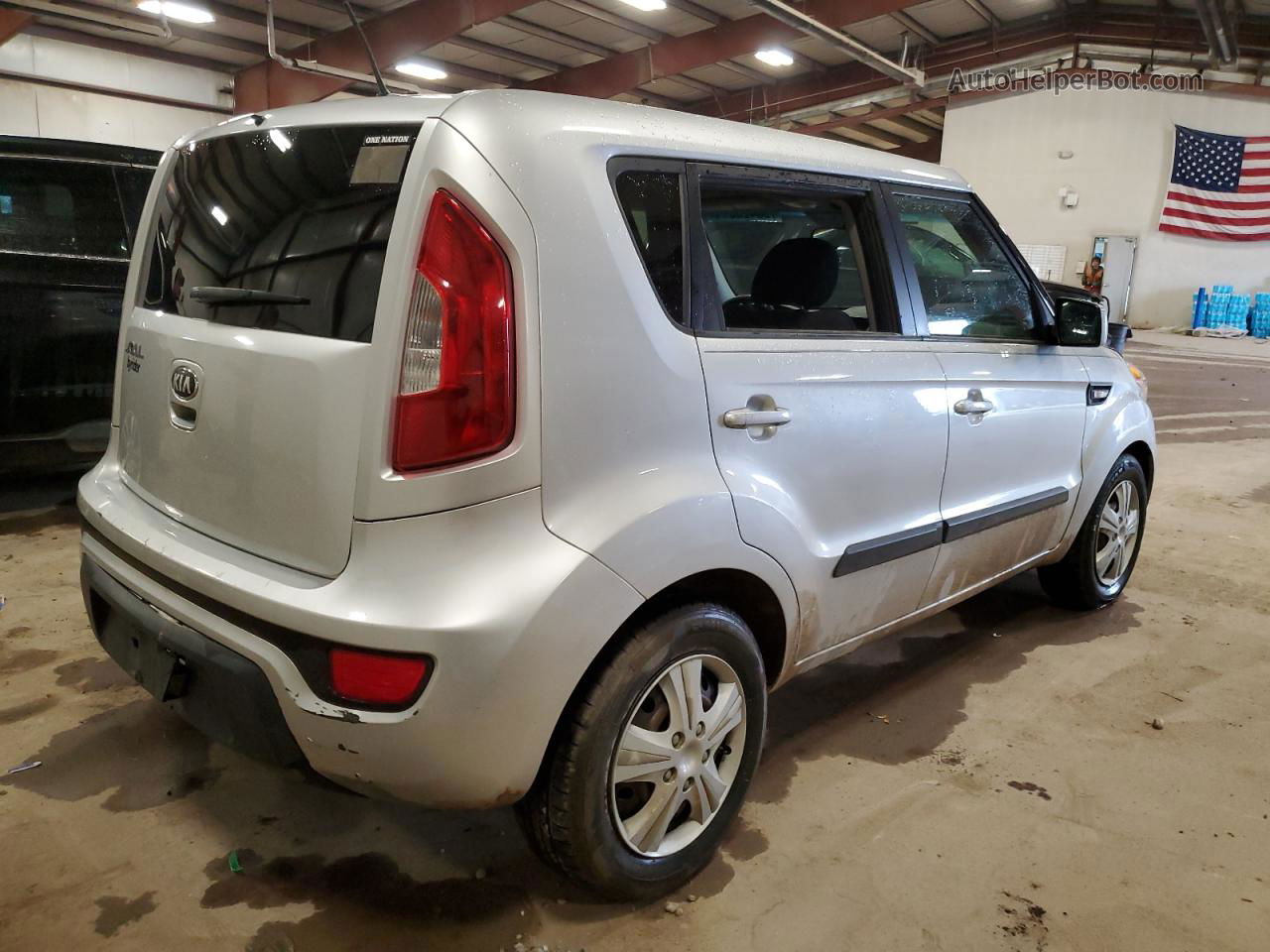 2013 Kia Soul  Silver vin: KNDJT2A56D7571474