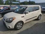 2013 Kia Soul  White vin: KNDJT2A56D7759721