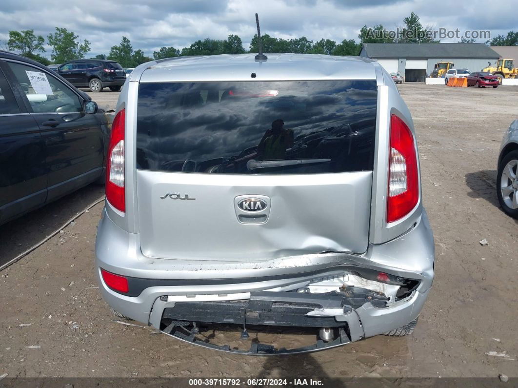 2013 Kia Soul   Silver vin: KNDJT2A56D7762005