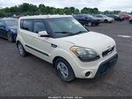 2013 Kia Soul   Белый vin: KNDJT2A57D7553906