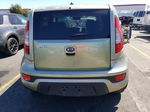 2013 Kia Soul  Зеленый vin: KNDJT2A57D7592480