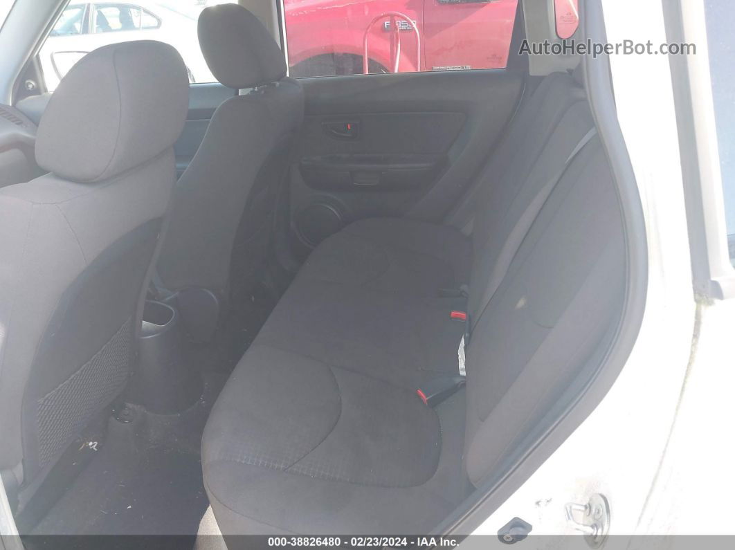 2012 Kia Soul   Белый vin: KNDJT2A58C7378399