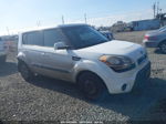 2012 Kia Soul   Белый vin: KNDJT2A58C7378399