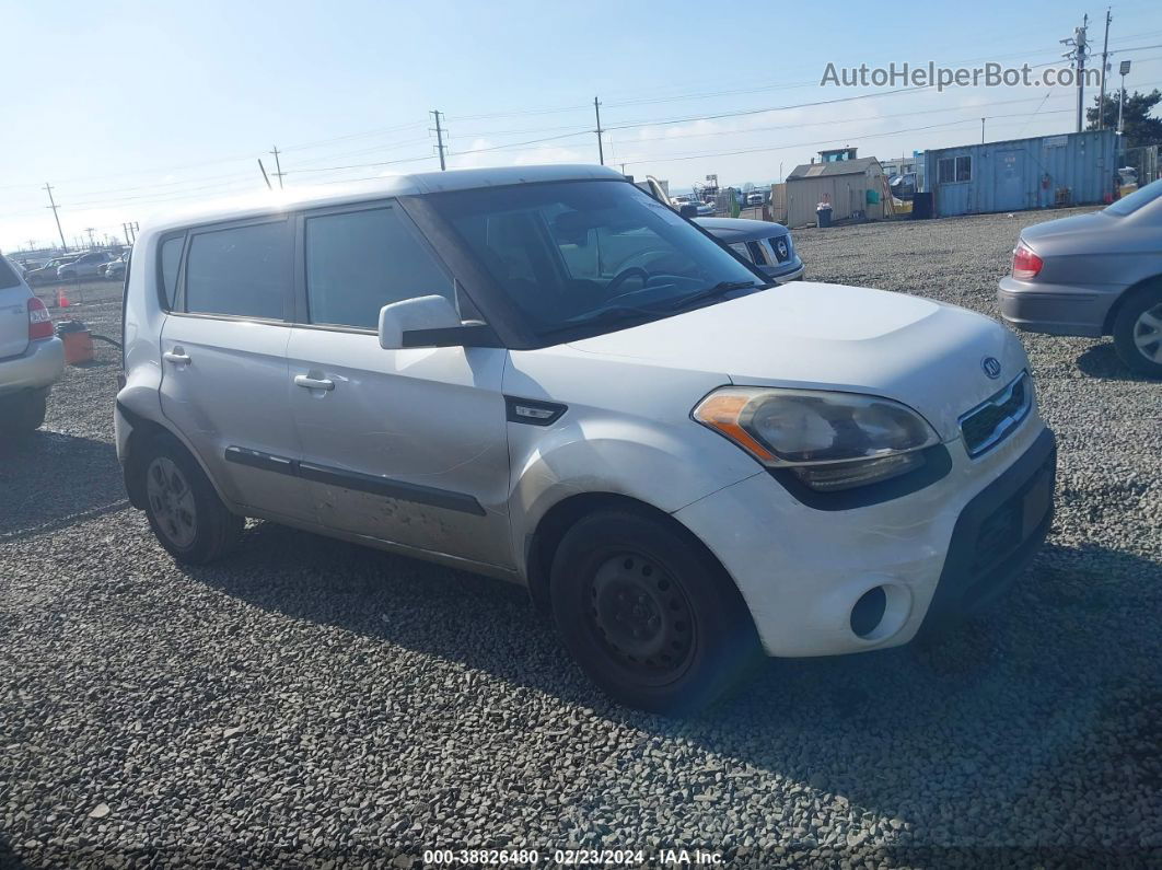 2012 Kia Soul   Белый vin: KNDJT2A58C7378399