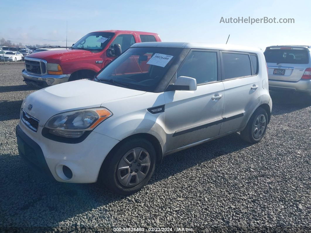 2012 Kia Soul   Белый vin: KNDJT2A58C7378399