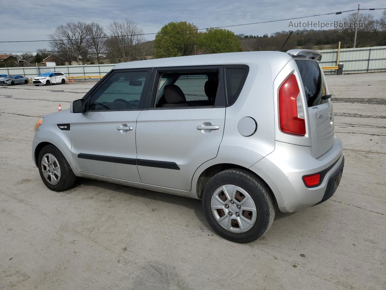 2012 Kia Soul  Серебряный vin: KNDJT2A58C7419470