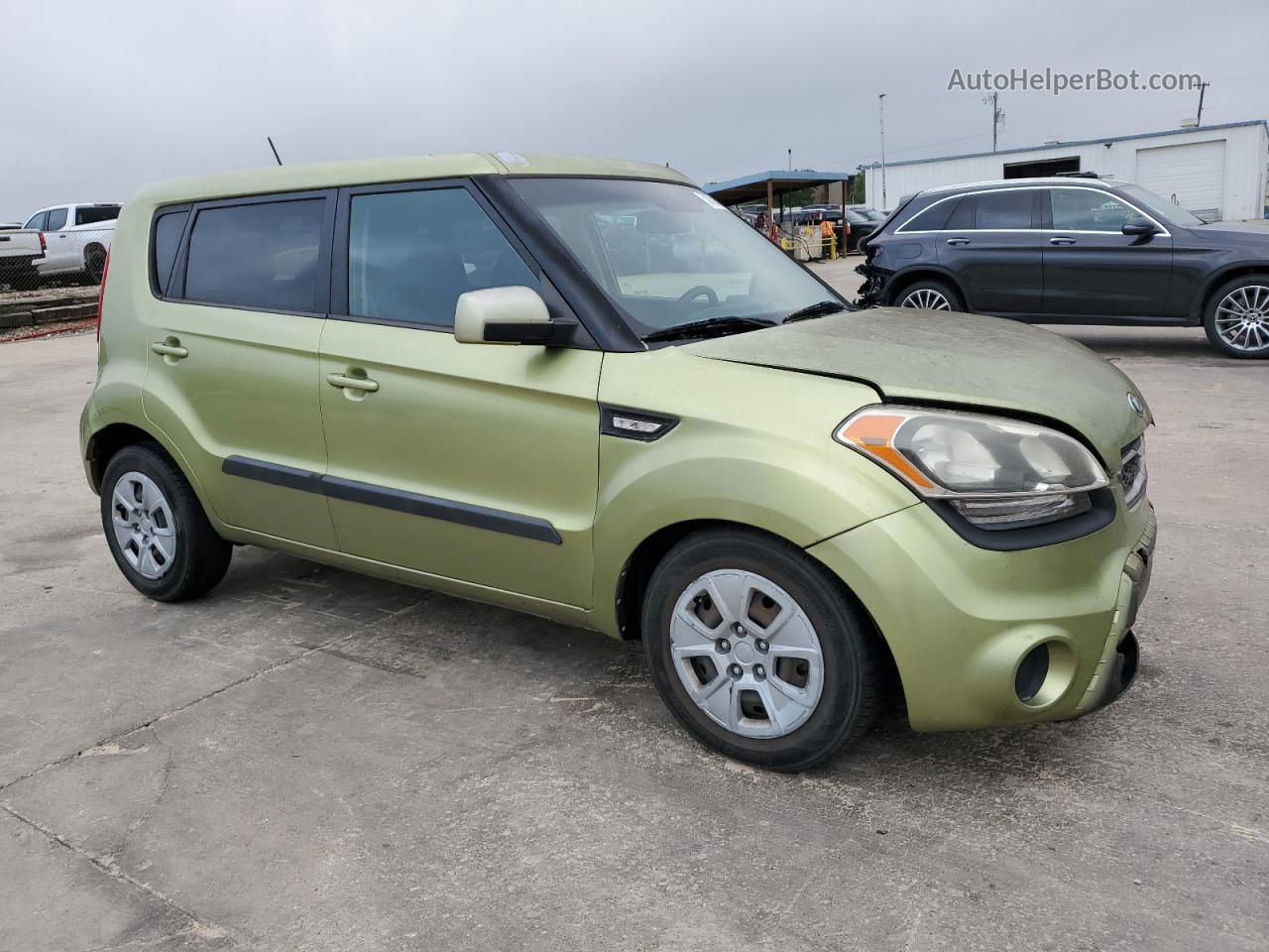 2013 Kia Soul  Green vin: KNDJT2A58D7549556